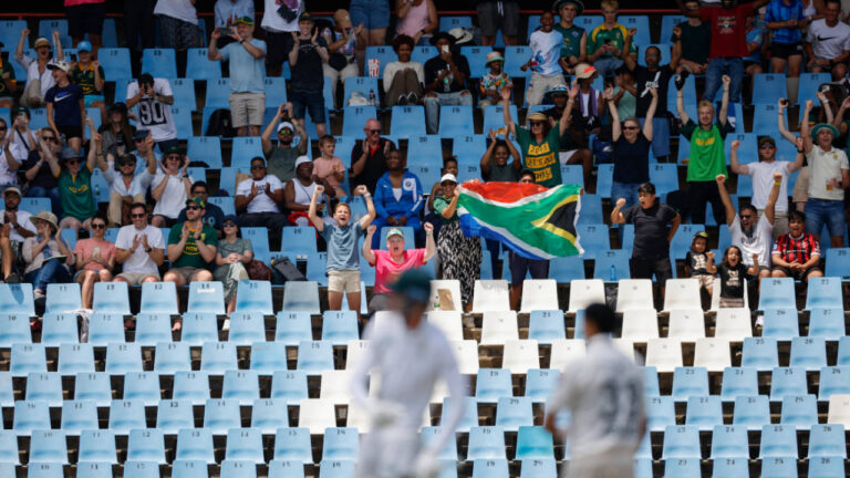 South African Fans Locked Out of Newlands New Year’s Test