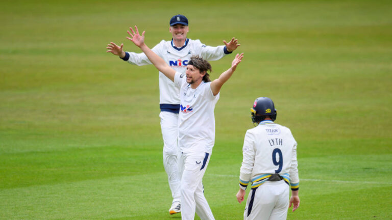 Yorkshire Dominate Surrey in Commanding County Championship Victory