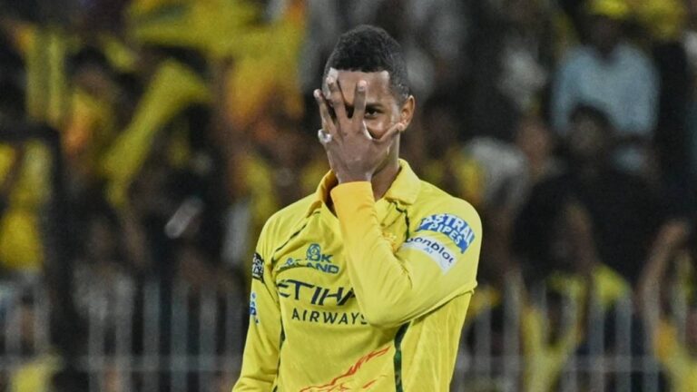 Chaudhary’s last-ball six wins it for Freedom after Hosein’s hat-trick