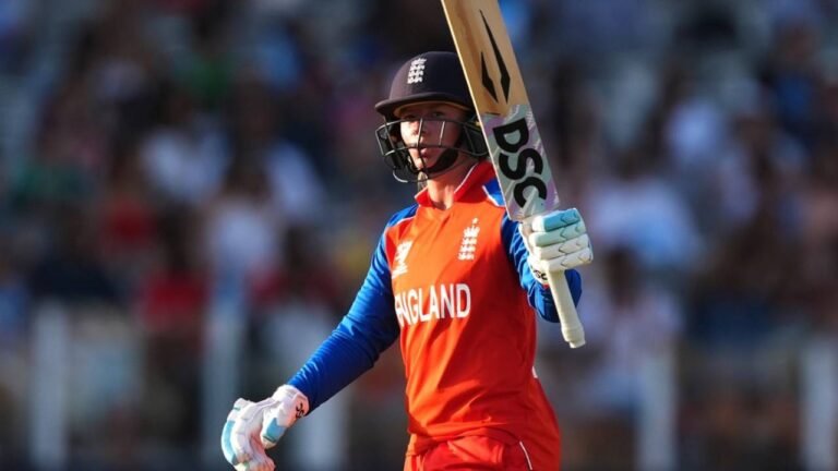 Wyatt-Hodge, Knight and bowlers power England into semi-final
