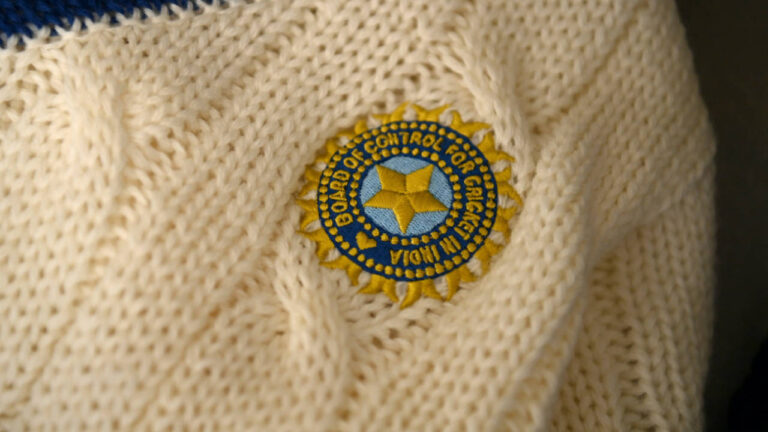 Ojha century, and Yashbardhan and Manal fifties rescue India Under-19
