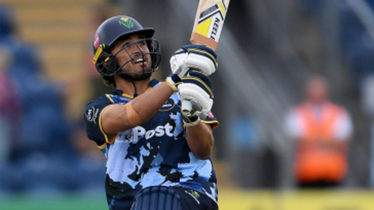 Carlson leads the carnage as Glamorgan win with club-record total
