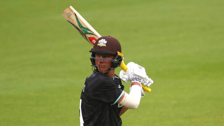 Adam Thomas, Ryan Patel see Surrey home with ease in Metro Bank One Day Cup