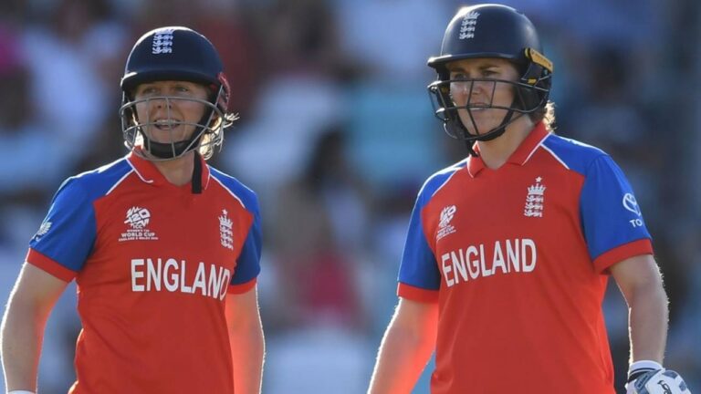 Dominant Partnership: Nat Sciver-Brunt, Heather Knight Put England in Final