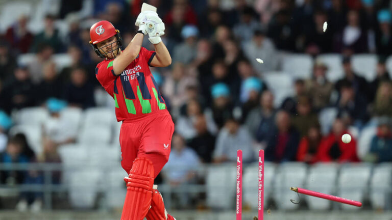 Potts holds nerve to seal Derbyshire tie and dent Lancashire hopes in Vitality Blast Thriller