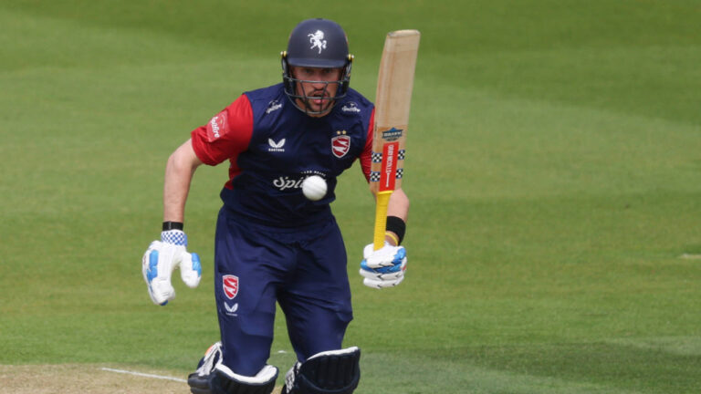 Kent sneak home in another tight run chase at Beckenham