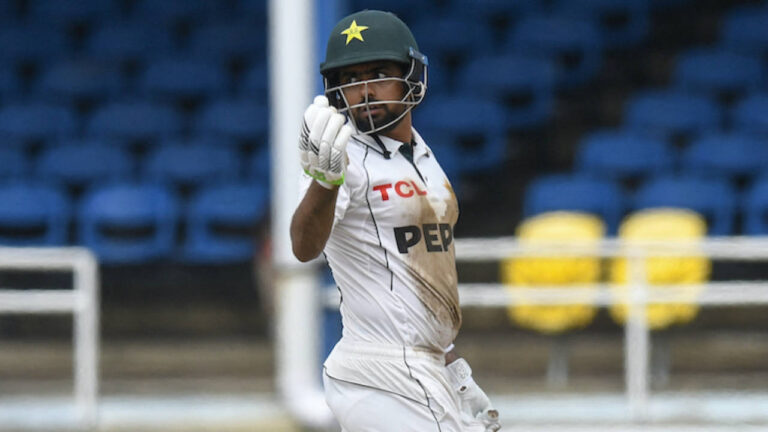 Pakistan in danger of falling into same trap after self-destructive morning