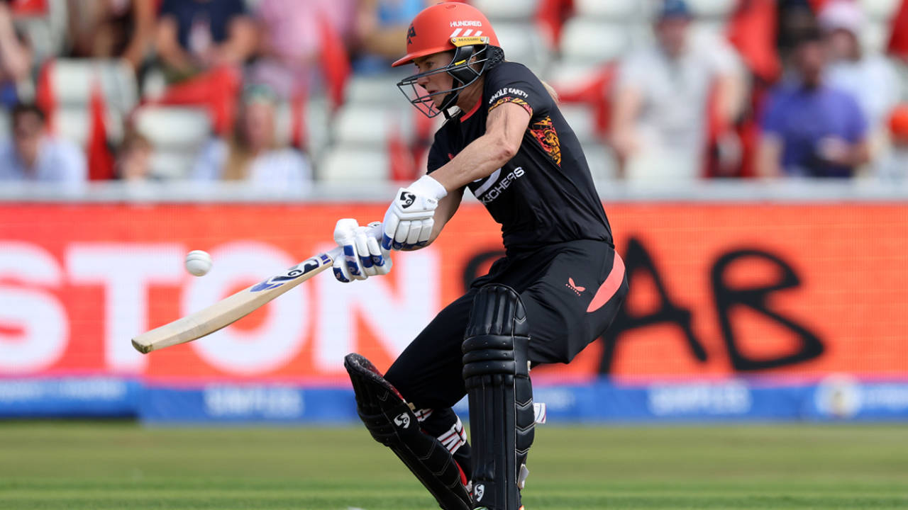 420832.6