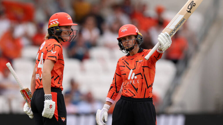 Litchfield’s 22-ball 50 keeps Sunrisers alive – and knocks Fire out
