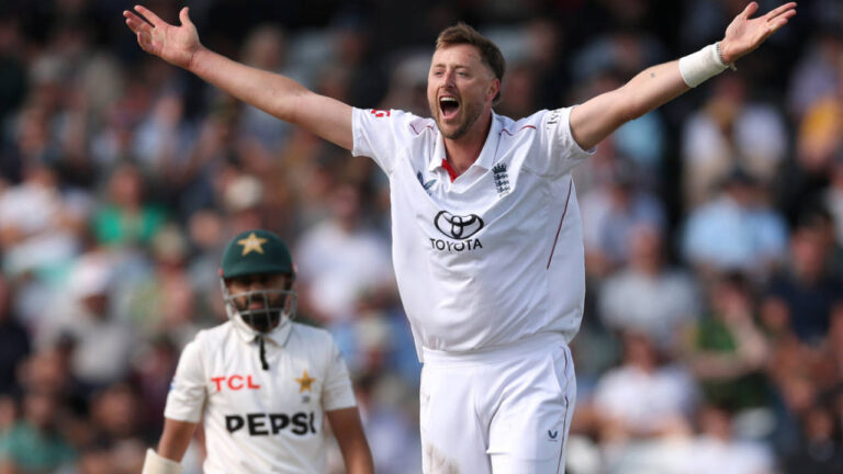The Imperative Pacer: Robinson moves from luxury to necessity, as England regroup around him