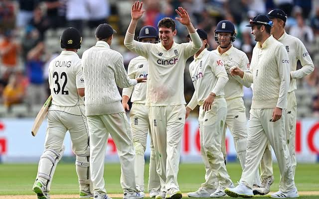 England Announce 16-Men Squad for the Pakistan Test Series: Key Inclusions & Absentees